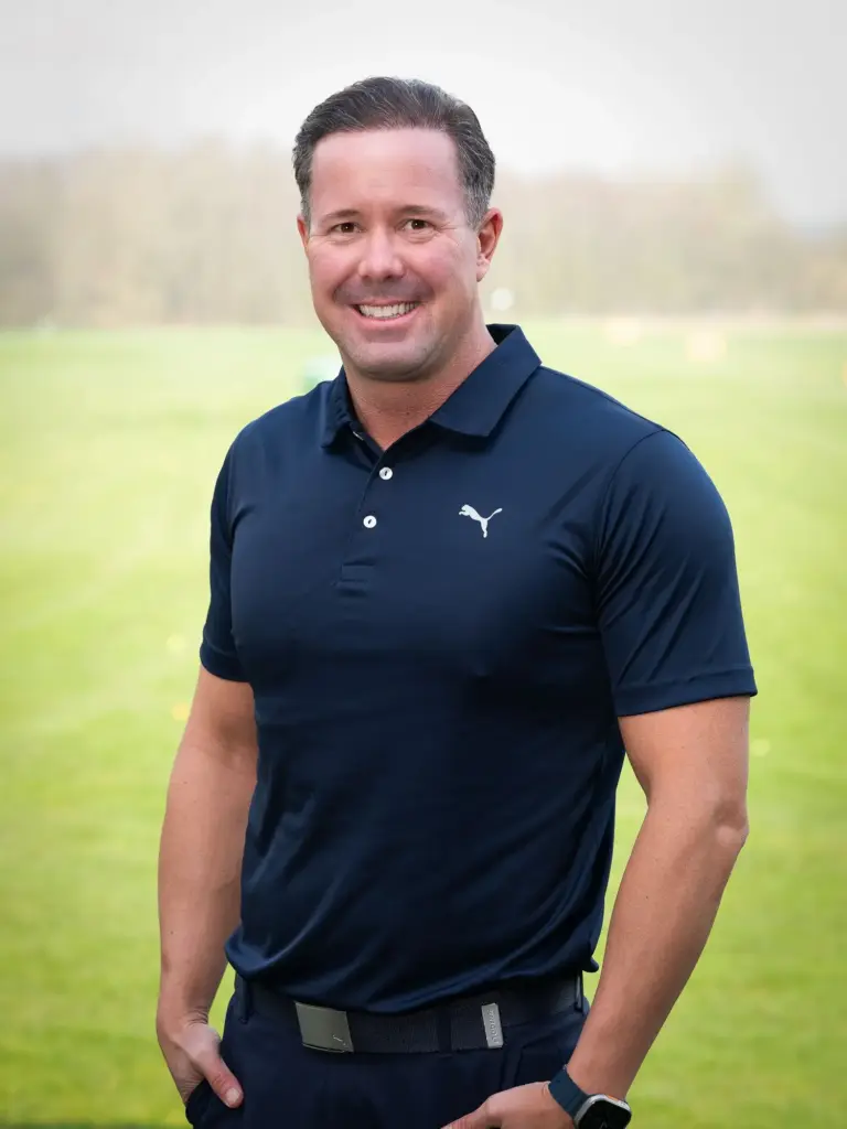 Michael Wykrent auf der Driving Range, Originalfoto seiner Golfschul-Website