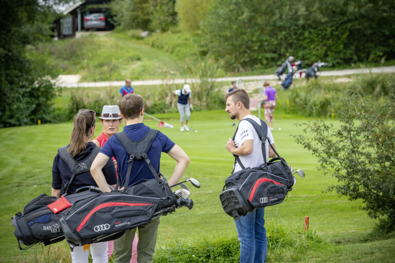 Training mit Spielern im eigenen Golfschulbetrieb in Erlangen